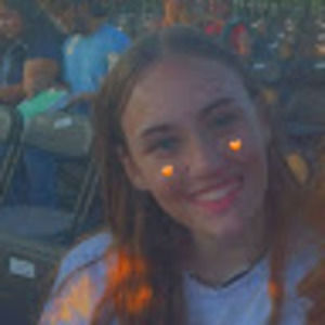 Meet your Posher, Katelyn